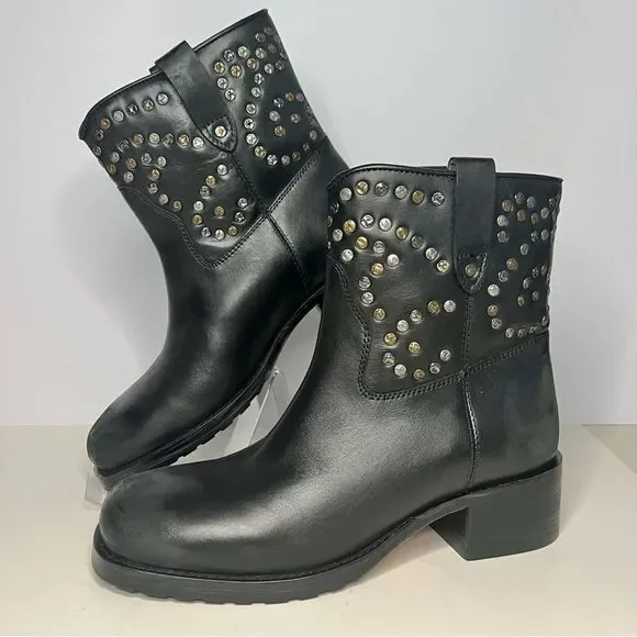 Free People Studded Pull On Ankle Boots in Black 6.5‎